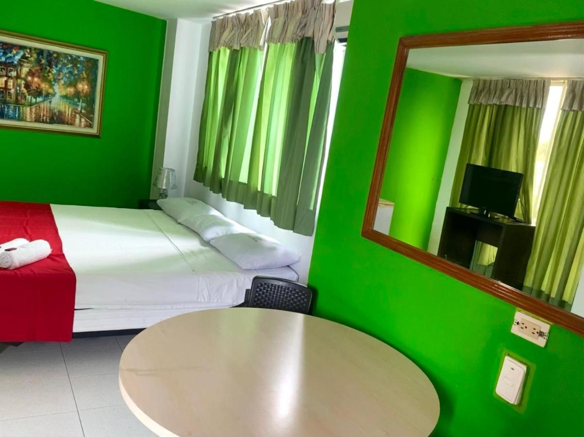 Hotel Santelmo Калі Екстер'єр фото