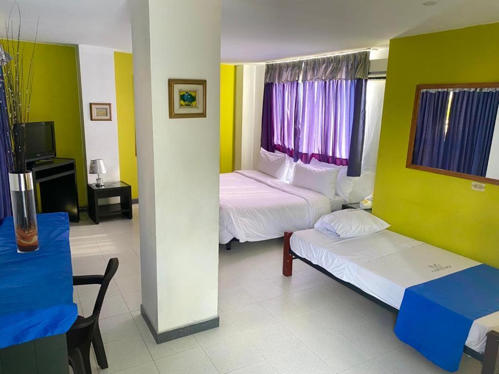 Hotel Santelmo Калі Екстер'єр фото